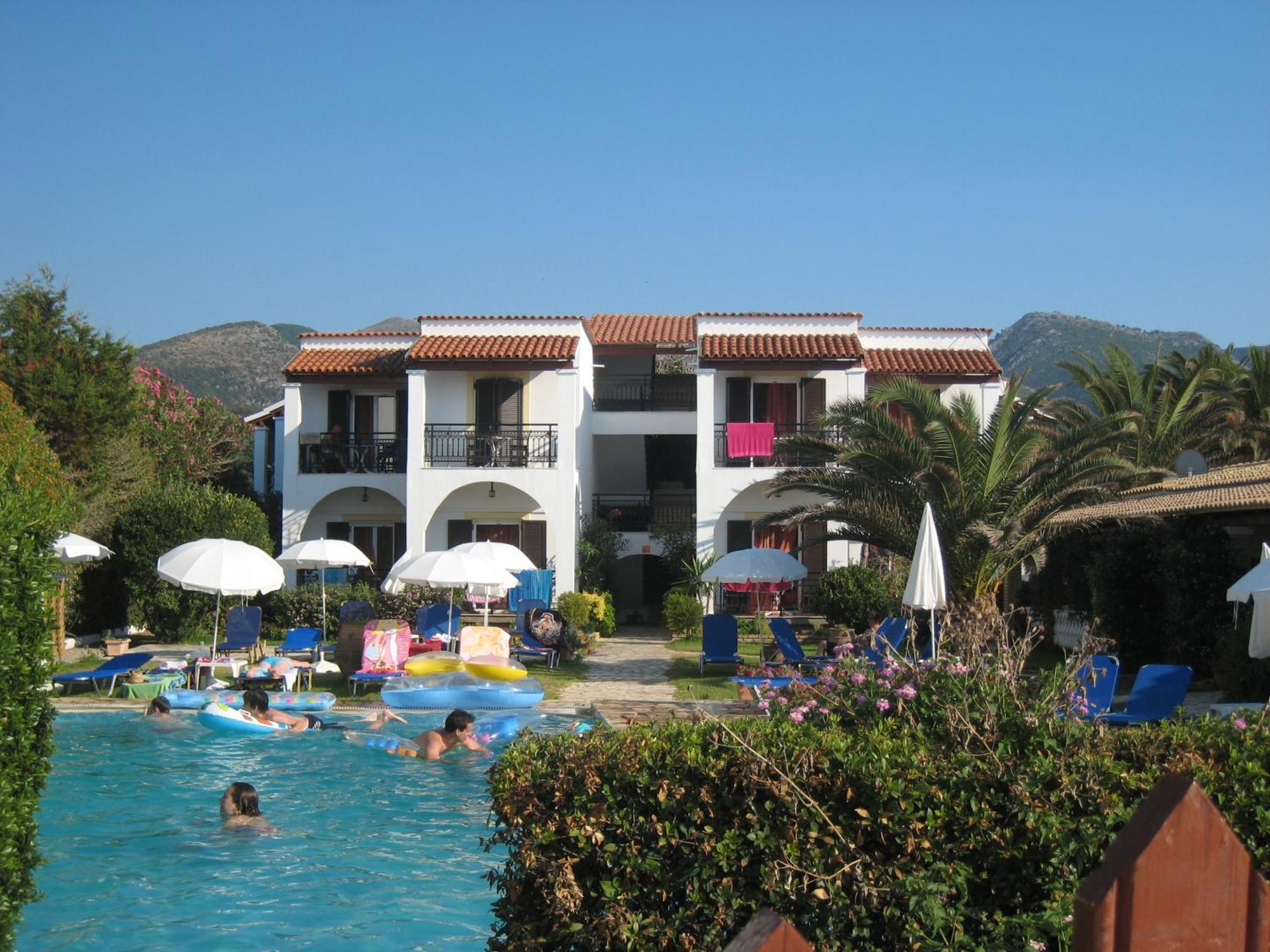 Filorian Hotel Apartments Acharavi  Exteriér fotografie