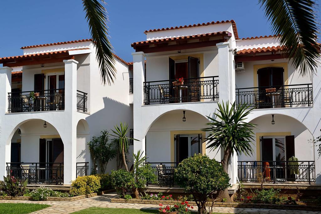 Filorian Hotel Apartments Acharavi  Exteriér fotografie